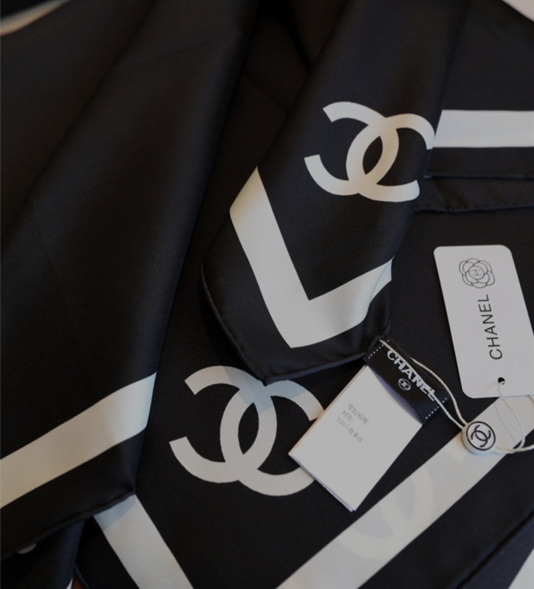 CC scarf