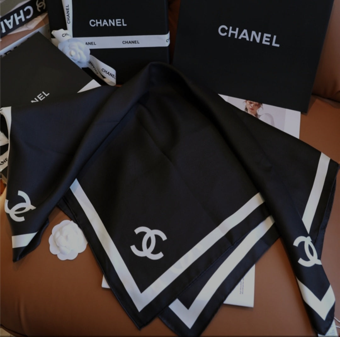 CC scarf