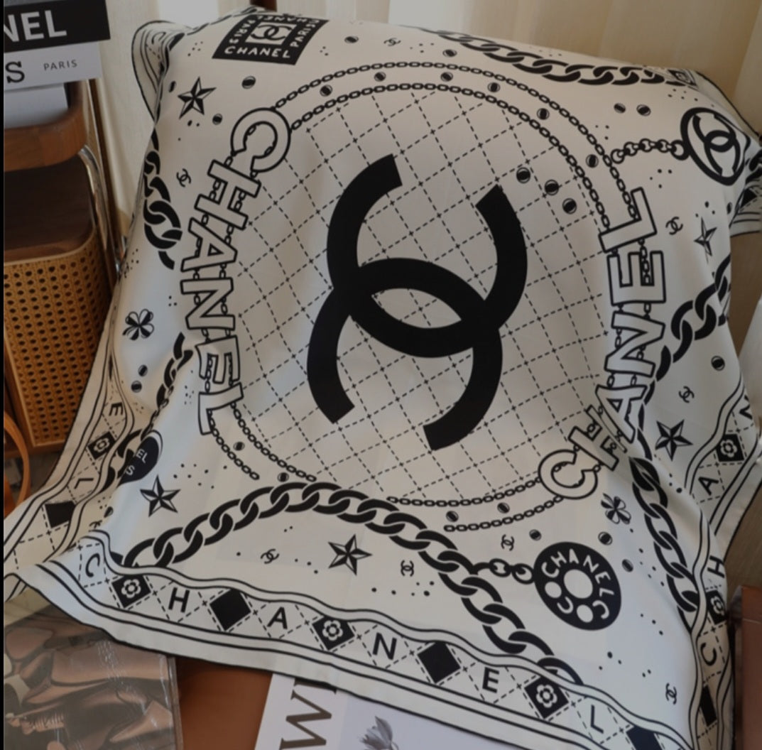 CC scarf