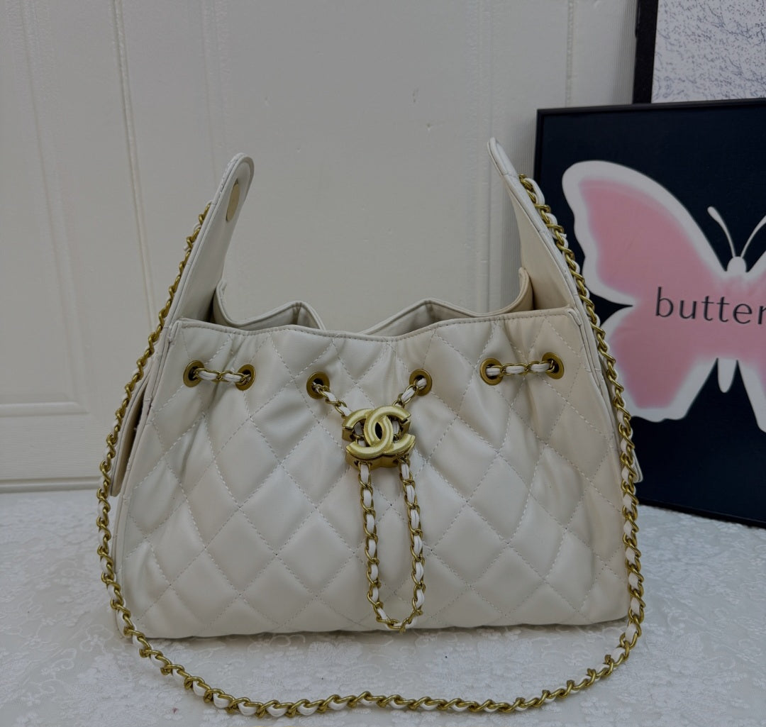 Chanel 25s bag