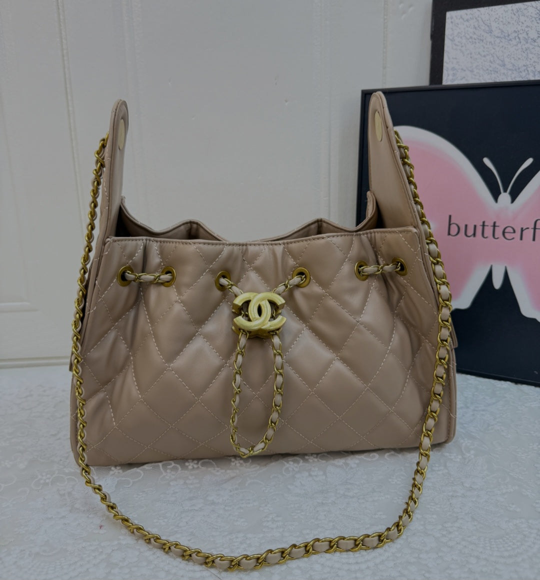 Chanel 25s bag