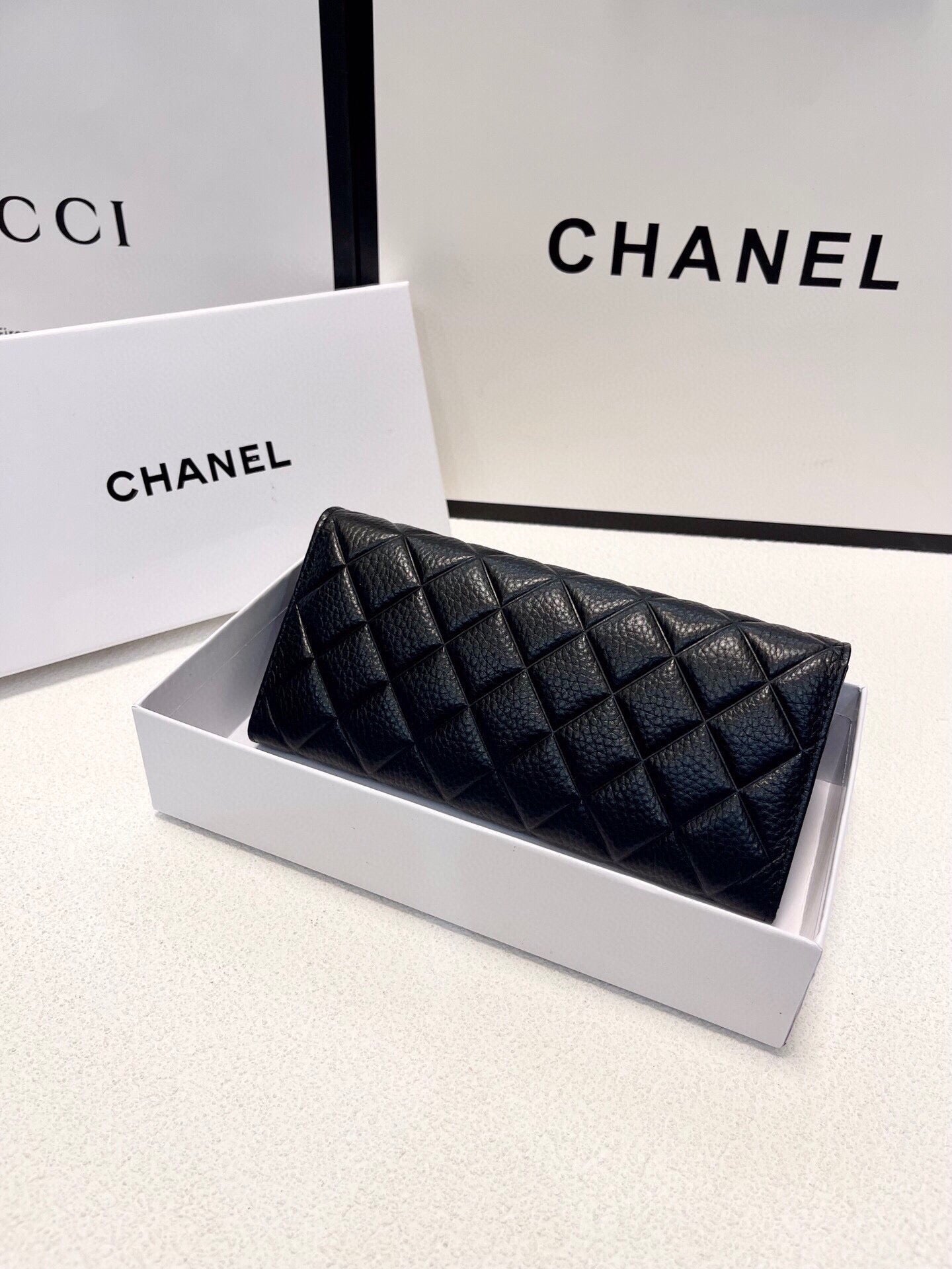 Chanel walet bag