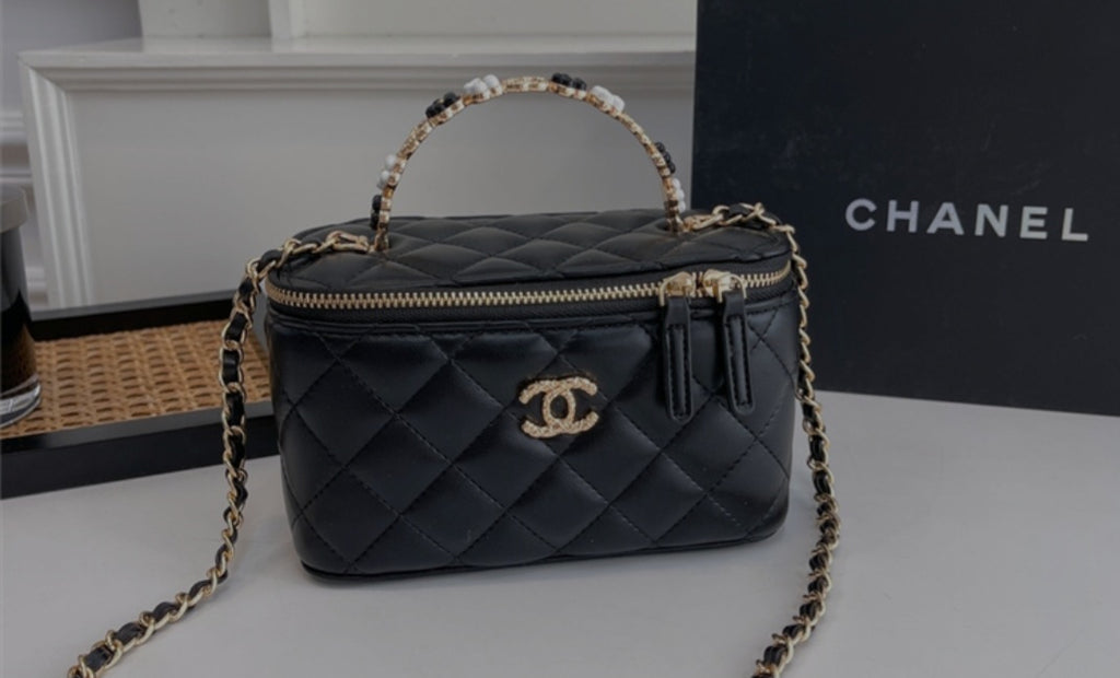Chanel  vanity bag